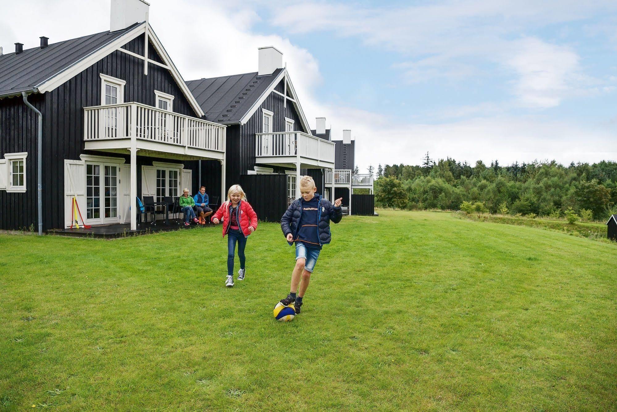Dayz Sohojlandet Golf Resort Gjern Экстерьер фото